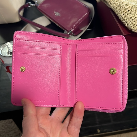Marc Jacobs The Wallet - Picture 5 of 6